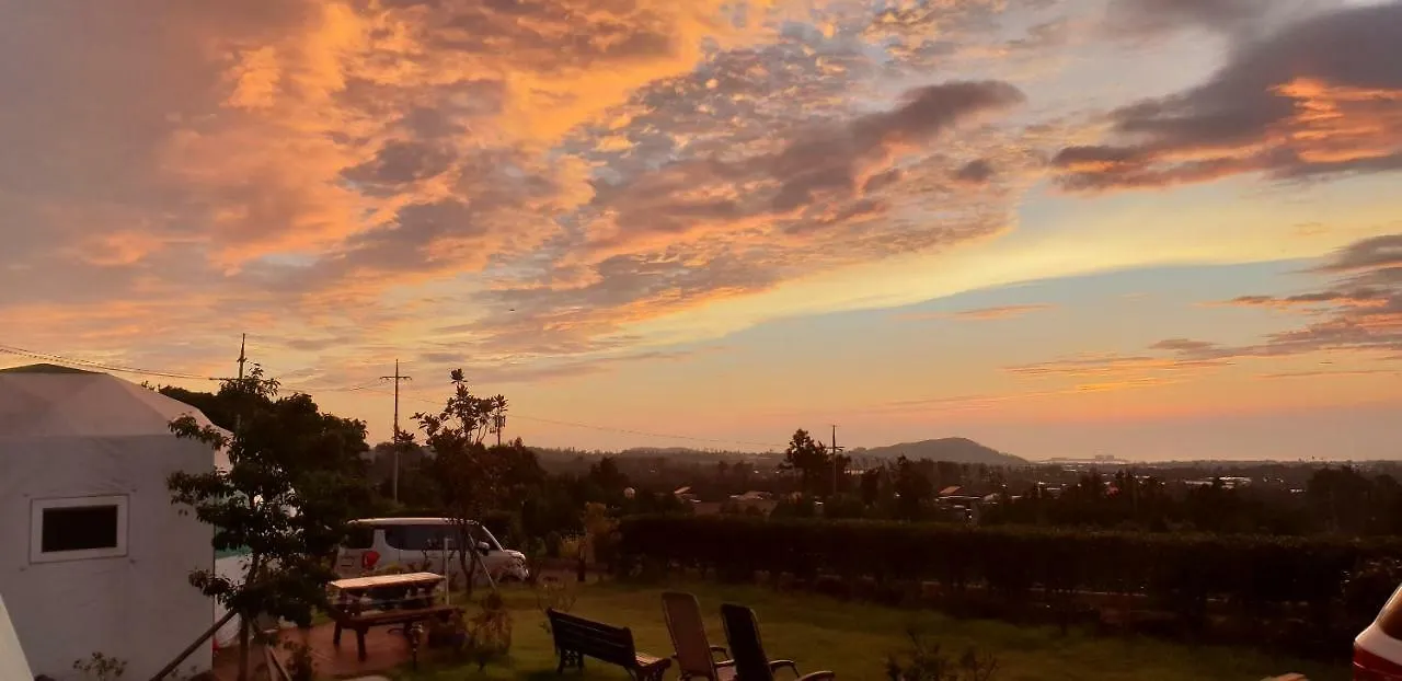 Holiday home Jeju Starlight Glamping Villa