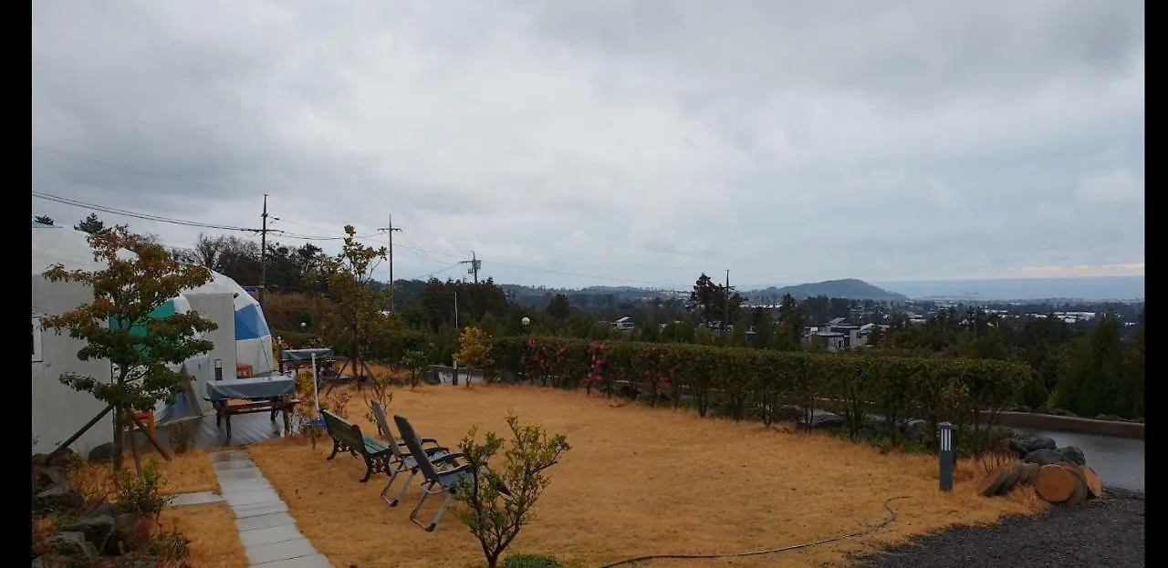 Holiday home Jeju Starlight Glamping Villa